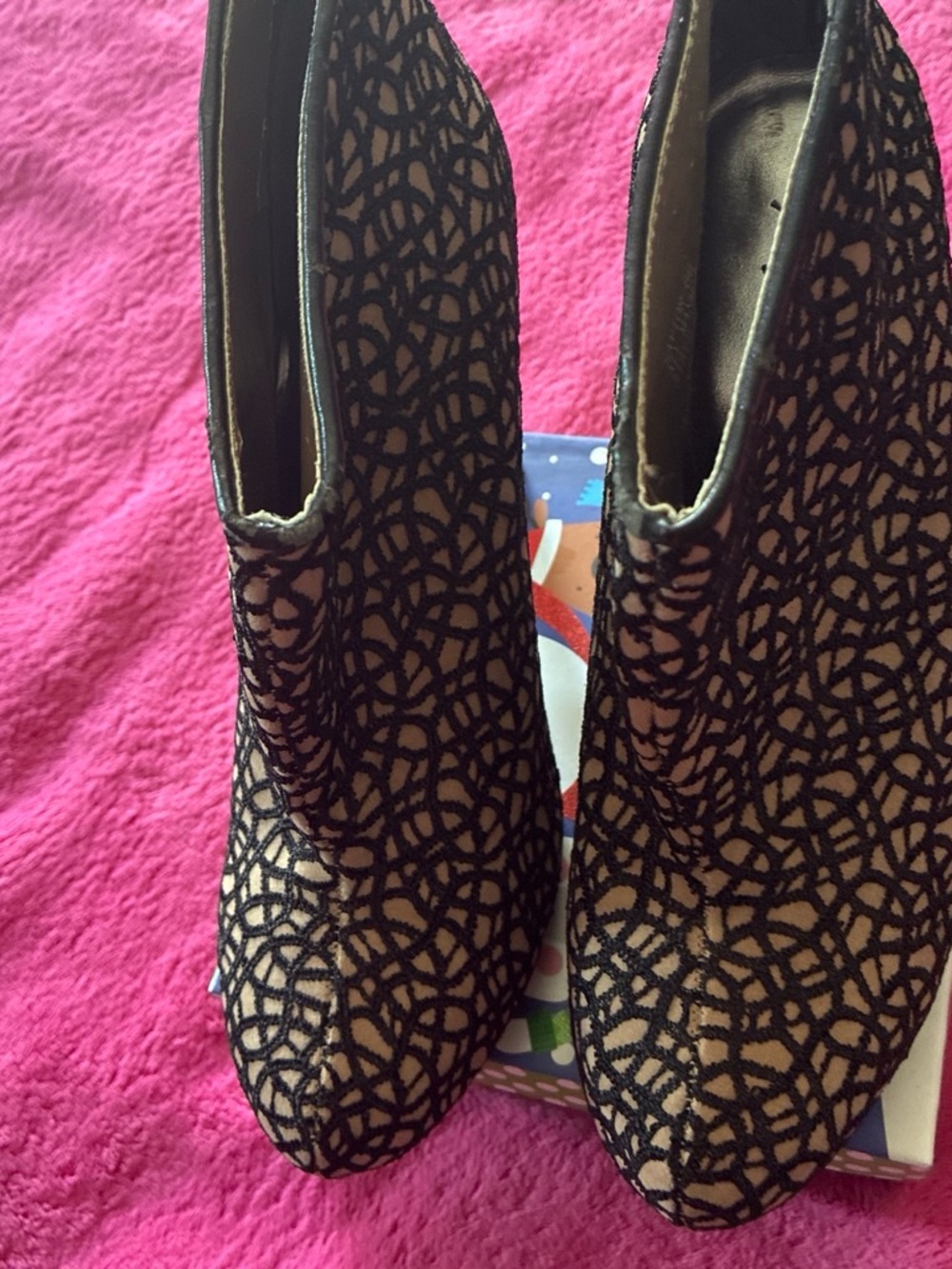 Ann Michell Black Patterned Ankle Booties